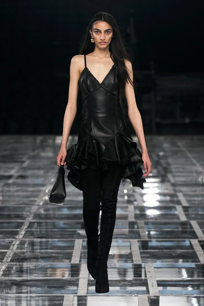 Look 65